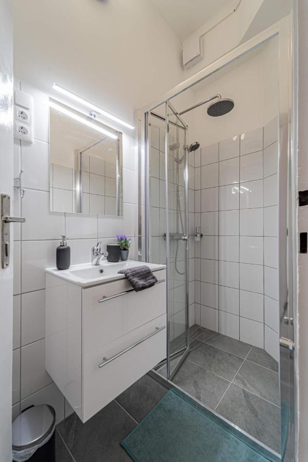 Central&Cozy Balcony!3Bdr 2Bth Будапеща Екстериор снимка