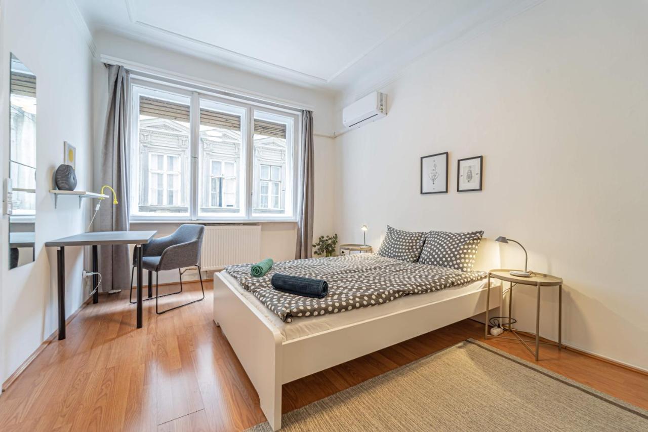 Central&Cozy Balcony!3Bdr 2Bth Будапеща Екстериор снимка